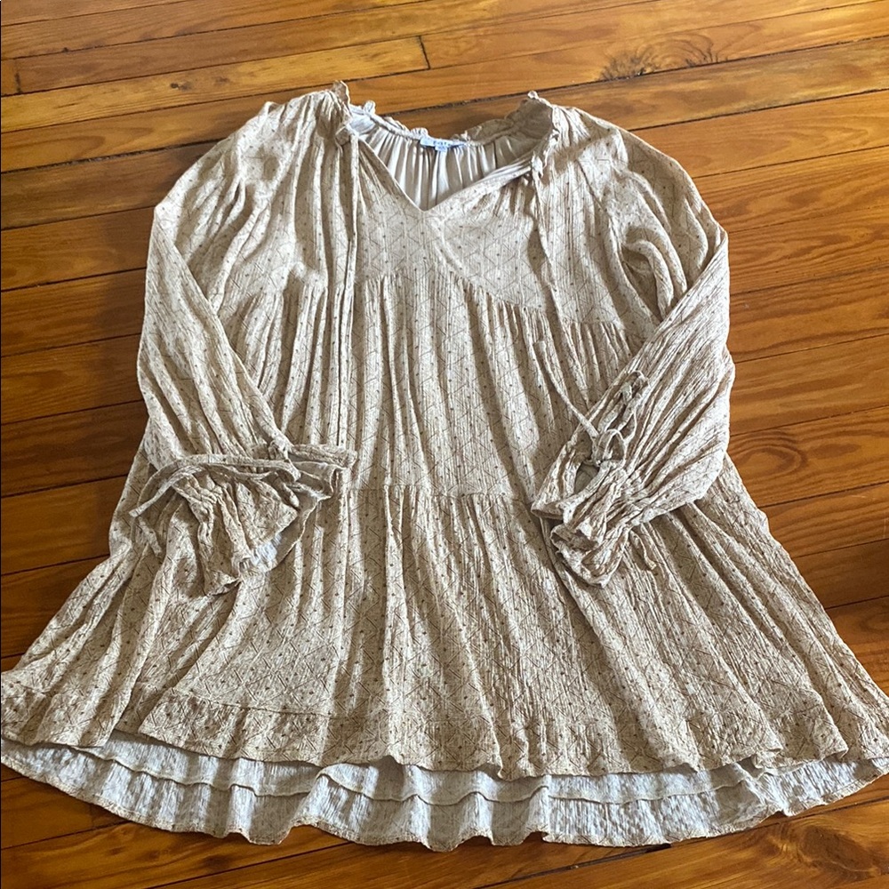 Elegant Cream Women's dress